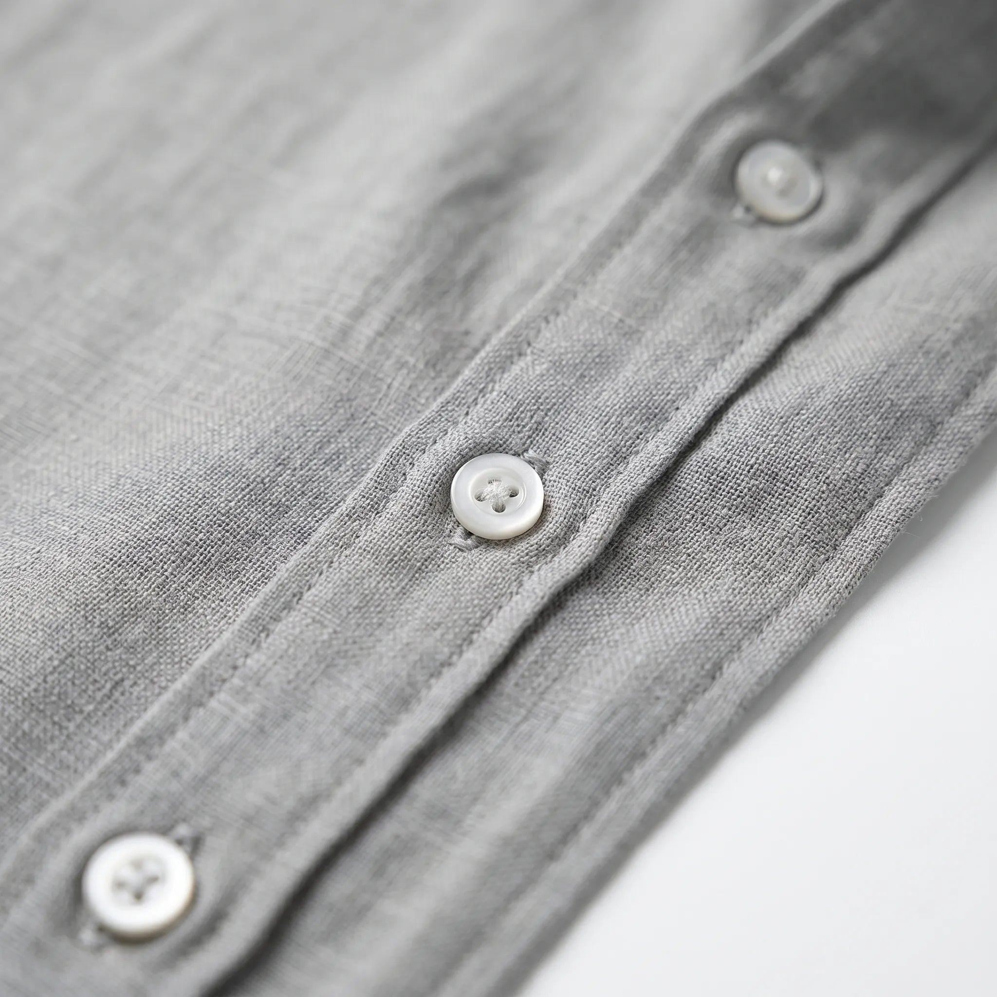 Aertis - Long-Sleeved Button-Up Shirt
