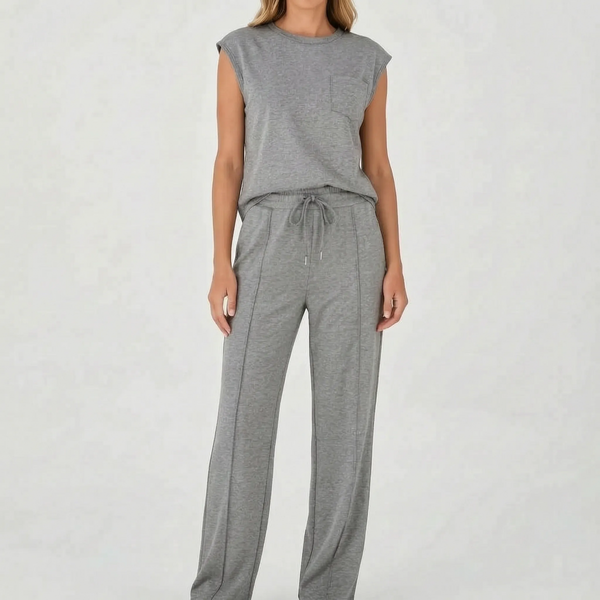 Comfylux - Relaxed Two-Piece Loungewear Set 