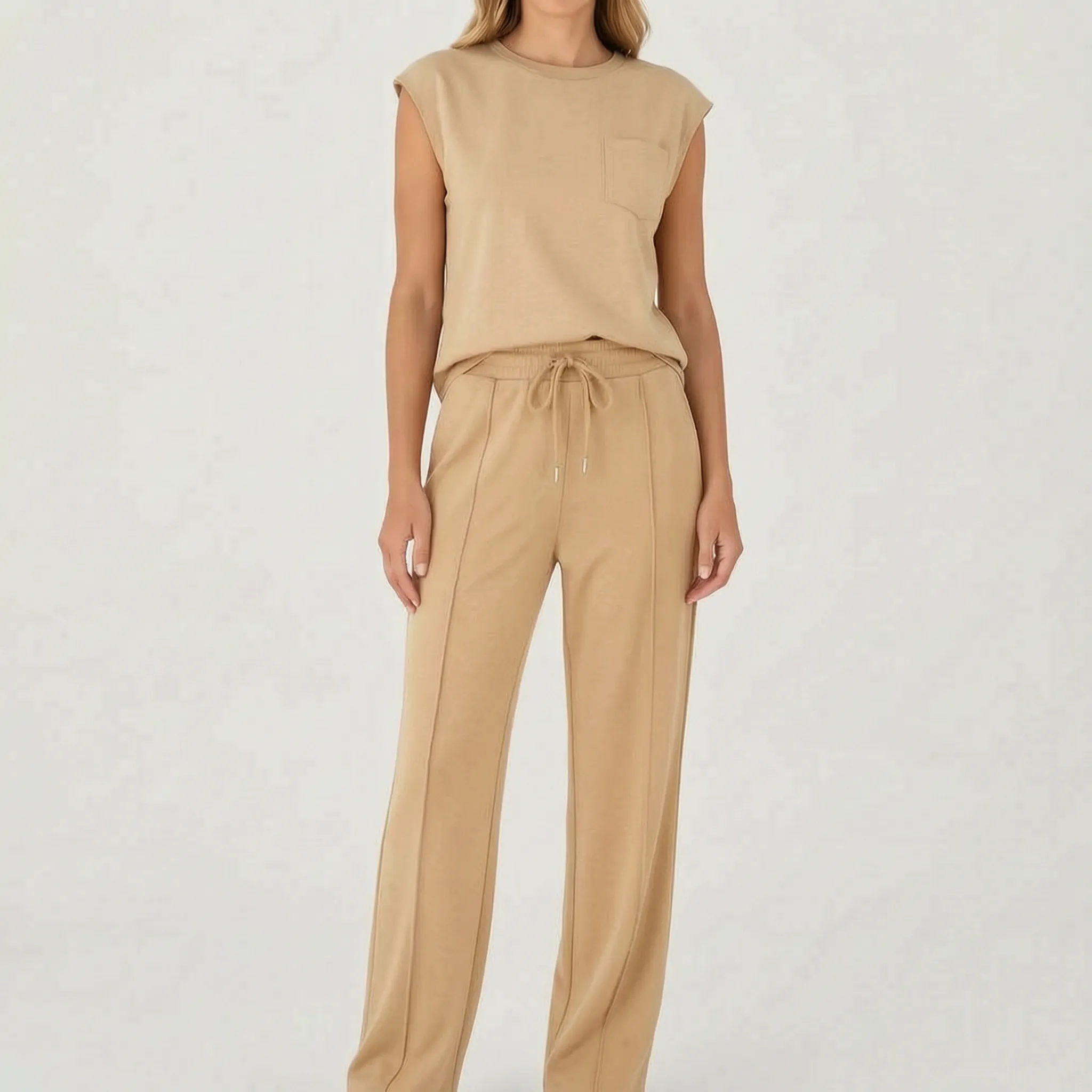 Comfylux - Relaxed Two-Piece Loungewear Set 