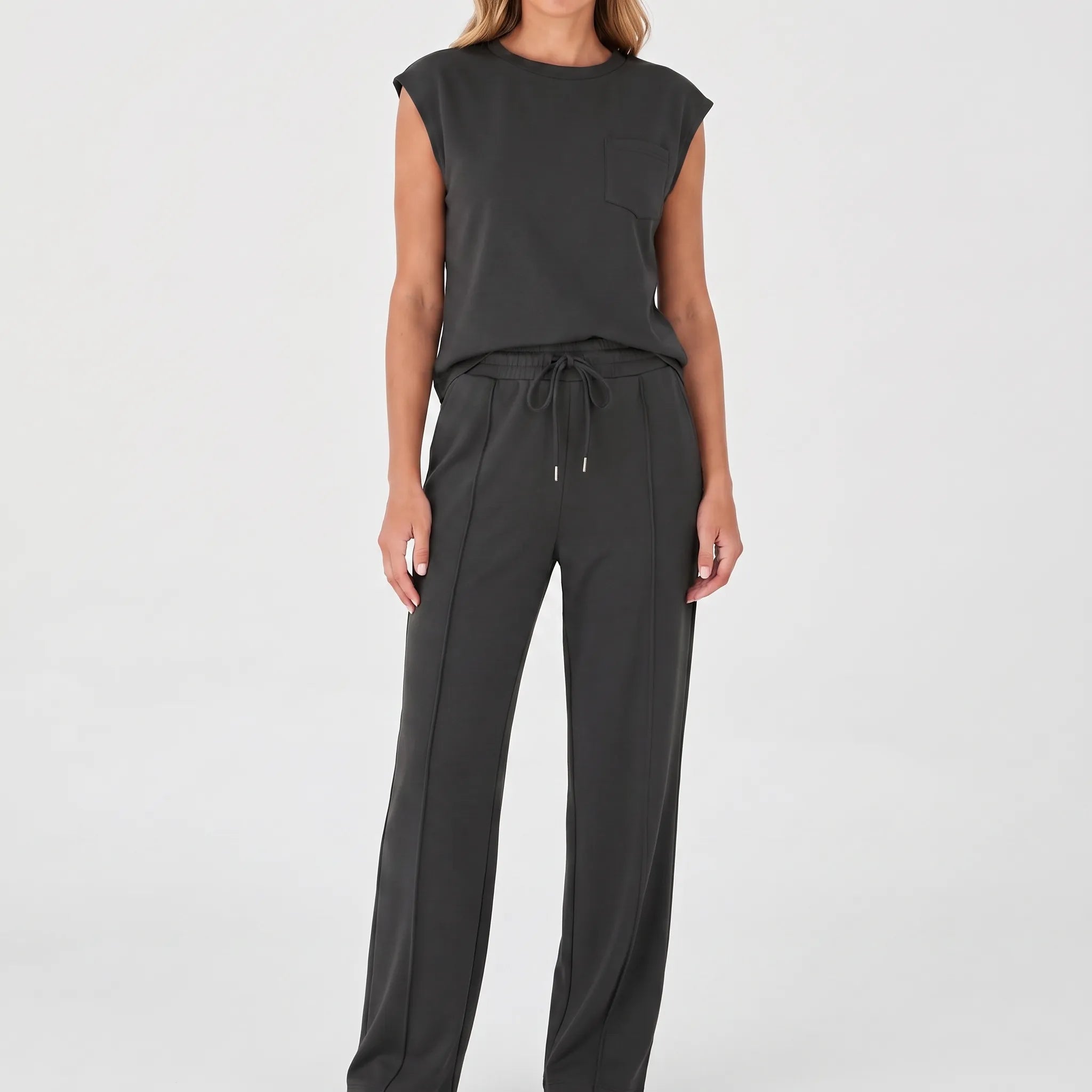 Comfylux - Relaxed Two-Piece Loungewear Set 
