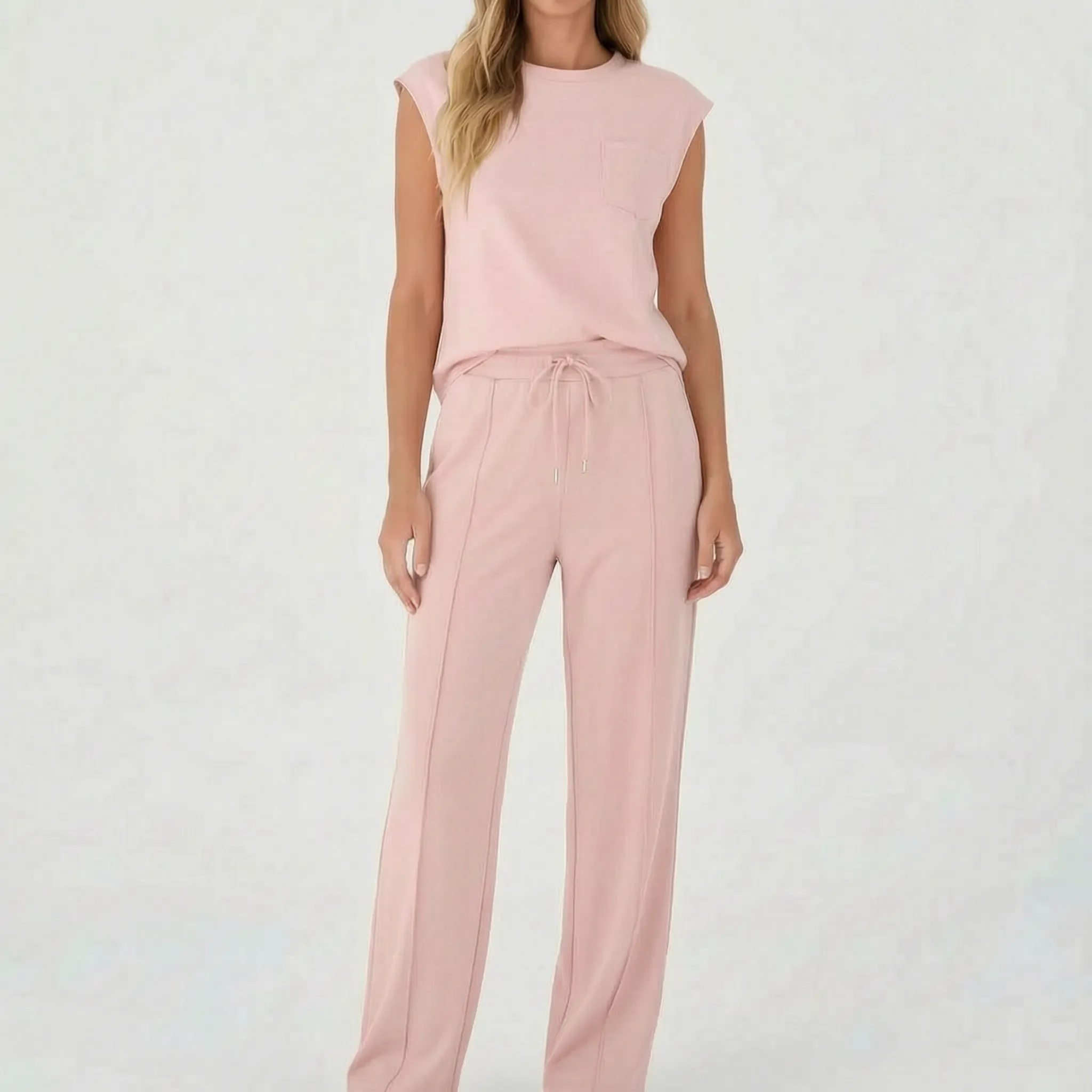 Comfylux - Relaxed Two-Piece Loungewear Set 