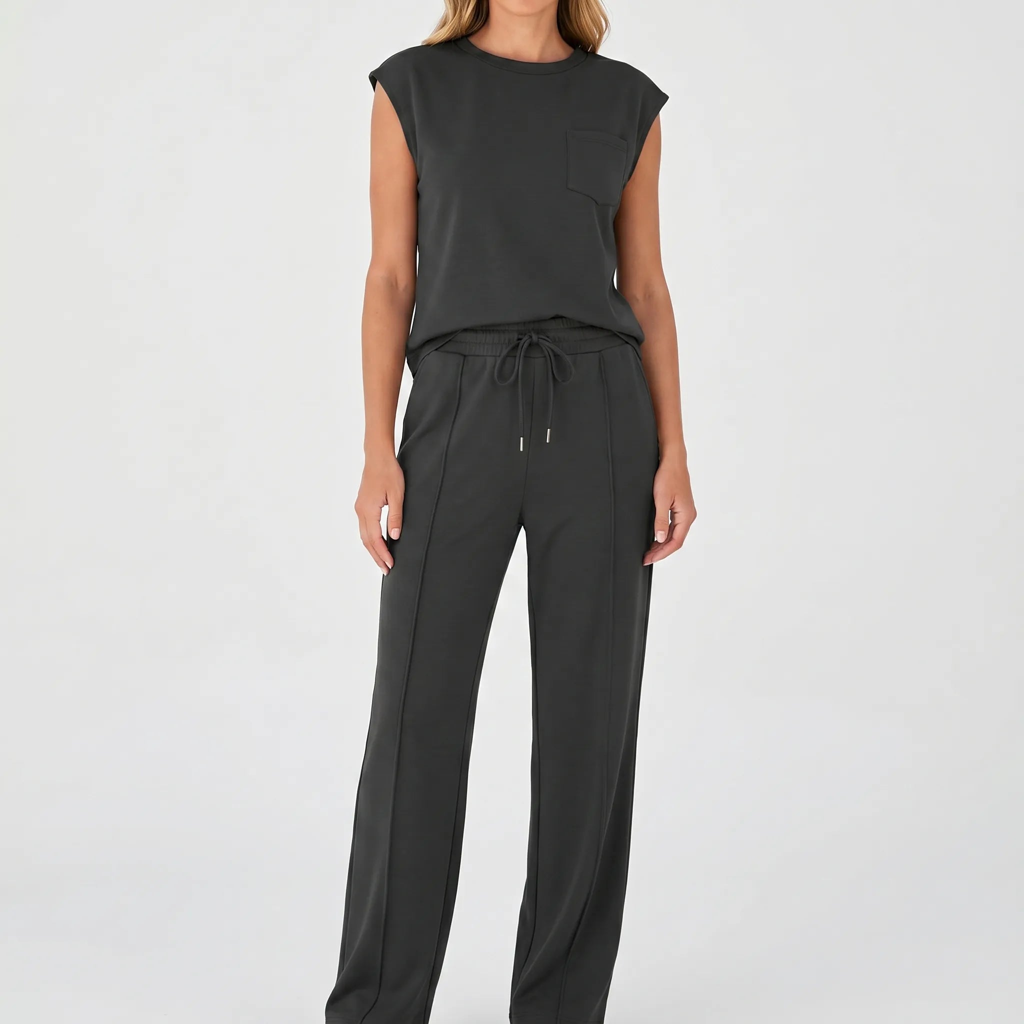 Loungera - Casual Two-Piece Lounge Co-Ord  Loungera